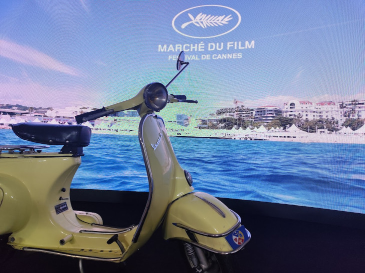Location Vespa Cannes